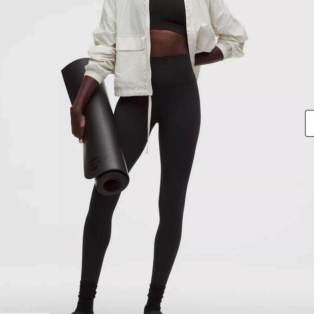 NWT Lululemon Align No Line High Rise Pant 28" in Size 4 in Black